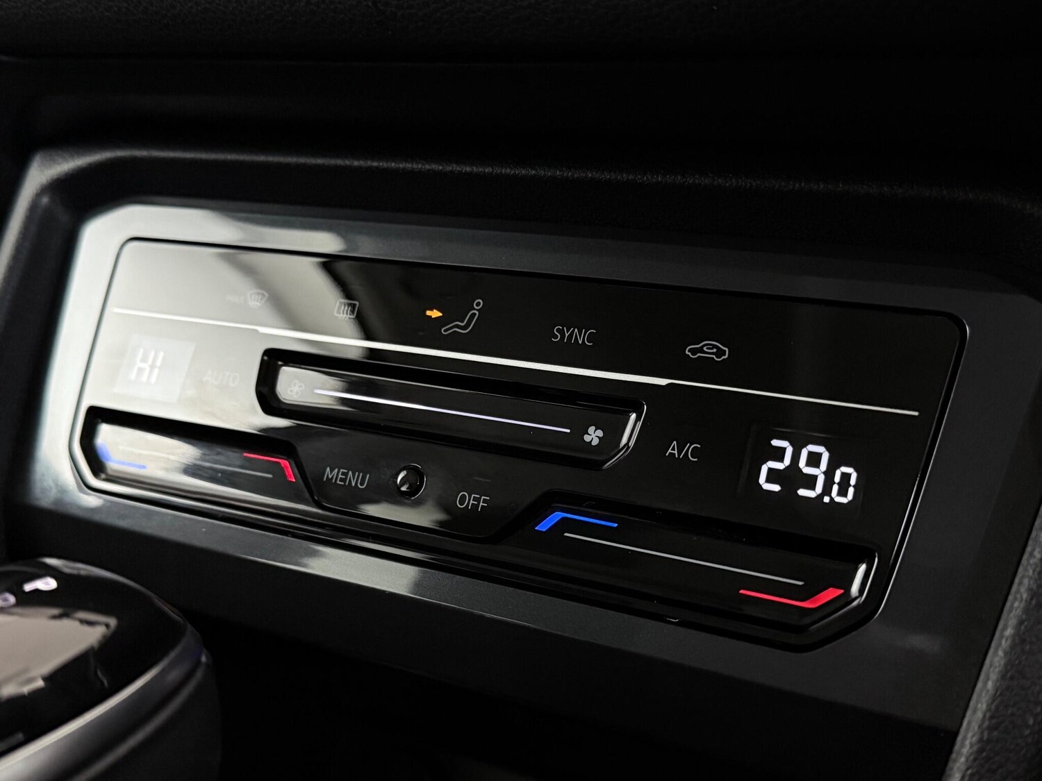 Used Volkswagen Tiguan Allspace 2022 for sale - 77400950: Photo 32