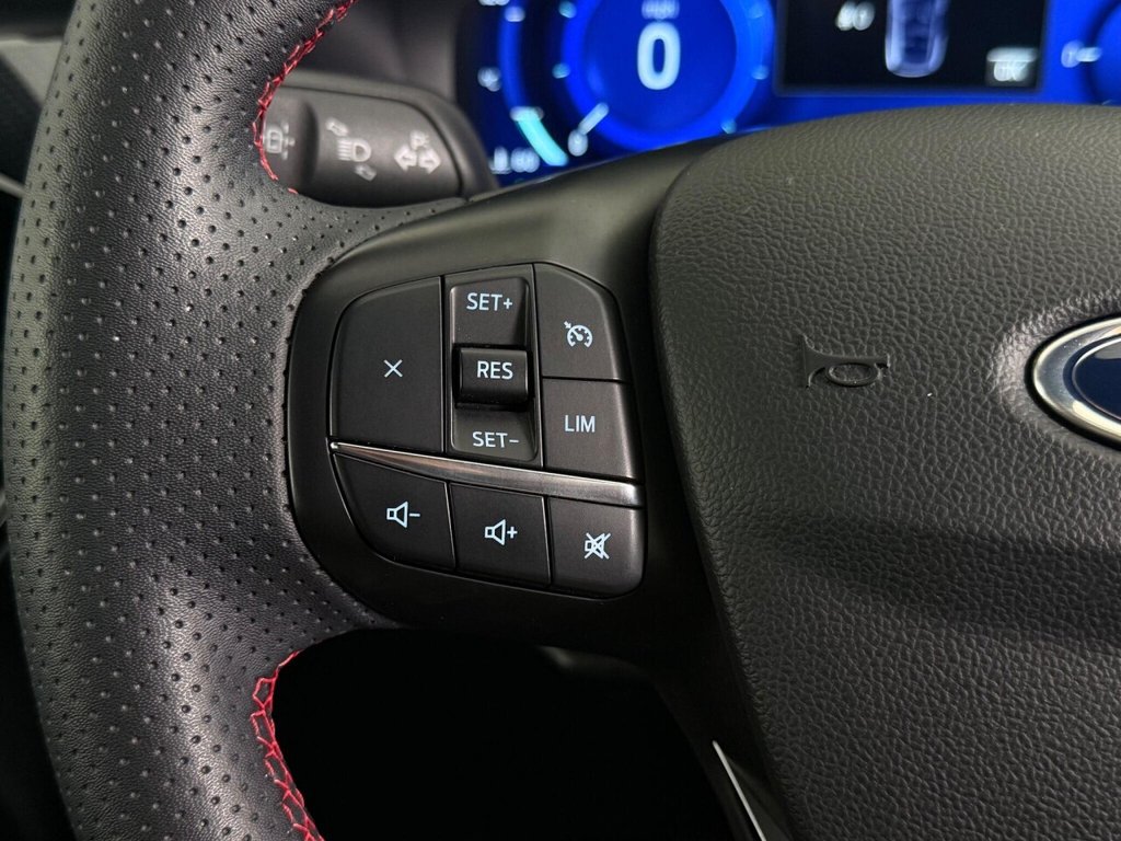 Used Ford Kuga 2022 for sale - 76385952: Photo 29