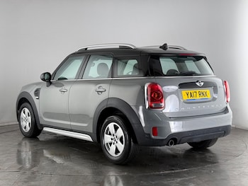 Used MINI Countryman 2017 for sale - 76671550: Photo