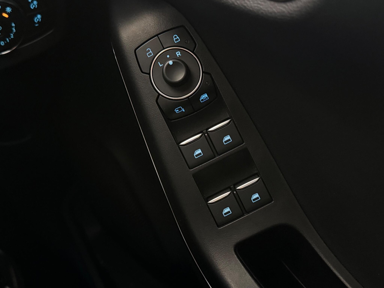 Used Ford Puma 2023 for sale - 76467433: Photo 28