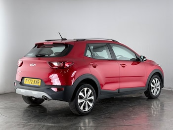 Used Kia Stonic 2022 for sale - 77246296: Photo