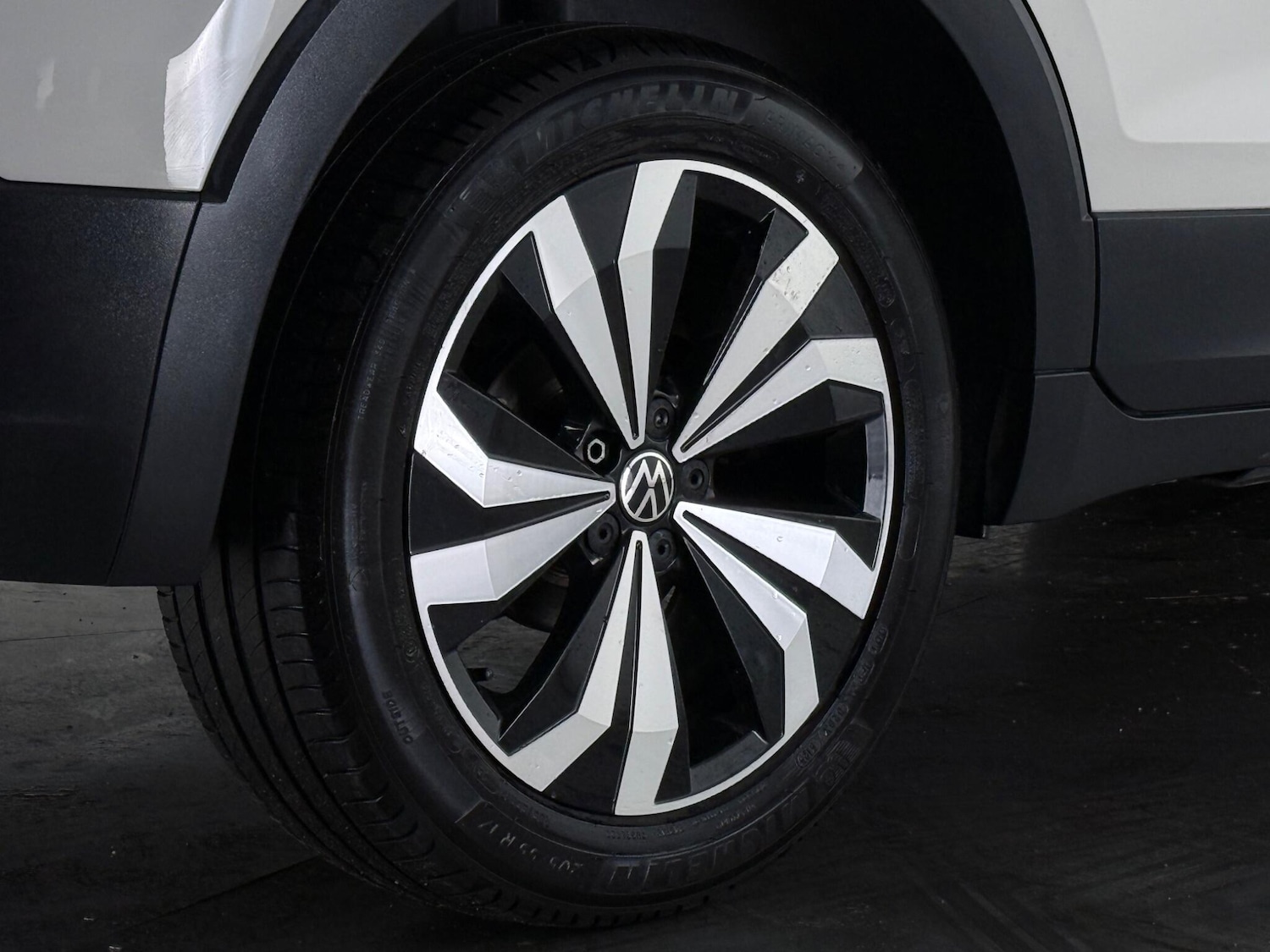 Used Volkswagen T-Cross 2023 for sale - 77259709: Photo 8