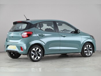 Used Hyundai i10 2023 for sale - 78405470: Photo