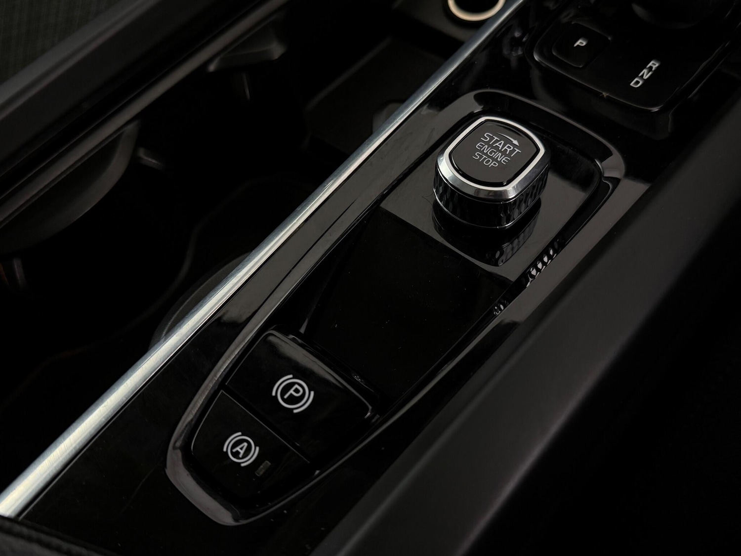 Used Volvo V60 2021 for sale - 76511960: Photo 46