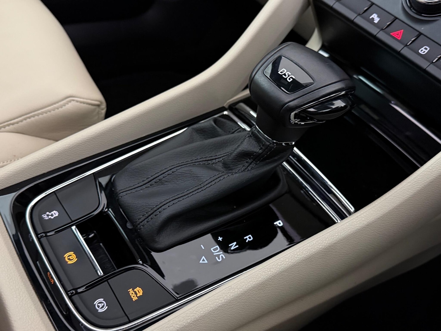 Used Skoda Karoq 2018 for sale - 77246769: Photo 35