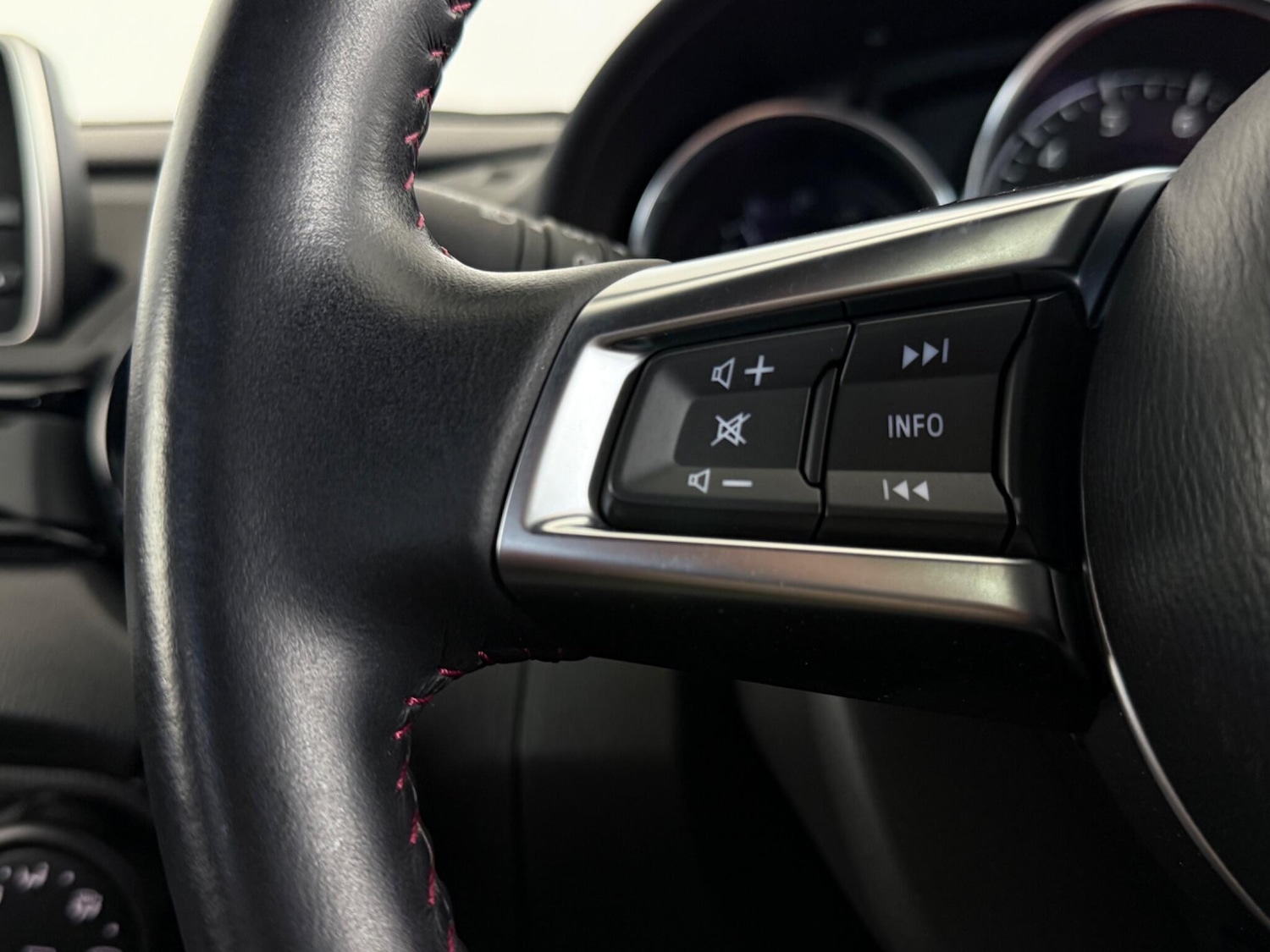 Used Mazda MX-5 2019 for sale - 77182403: Photo 19