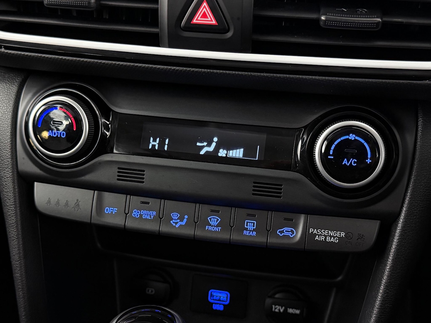 Used Hyundai KONA 2020 for sale - 76619616: Photo 37