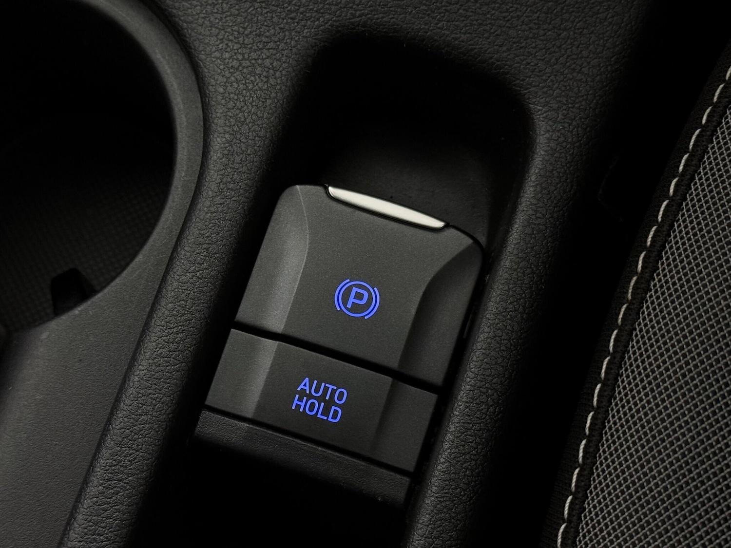 Used Hyundai KONA 2020 for sale - 76619616: Photo 40