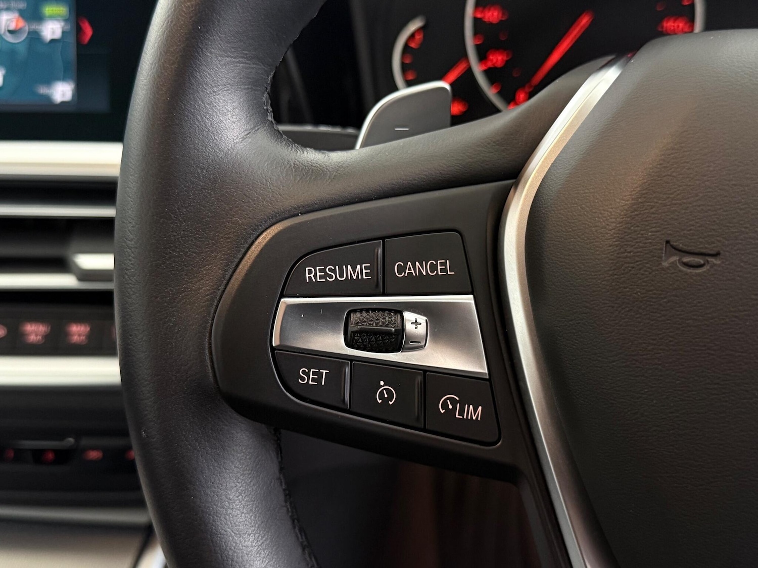 Used BMW 3 Series 2019 for sale - 77260397: Photo 18