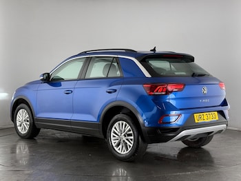 Used Volkswagen T-Roc 2023 for sale - 78939117: Photo