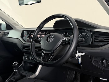 Used Volkswagen Polo 2018 for sale - 78662854: Photo