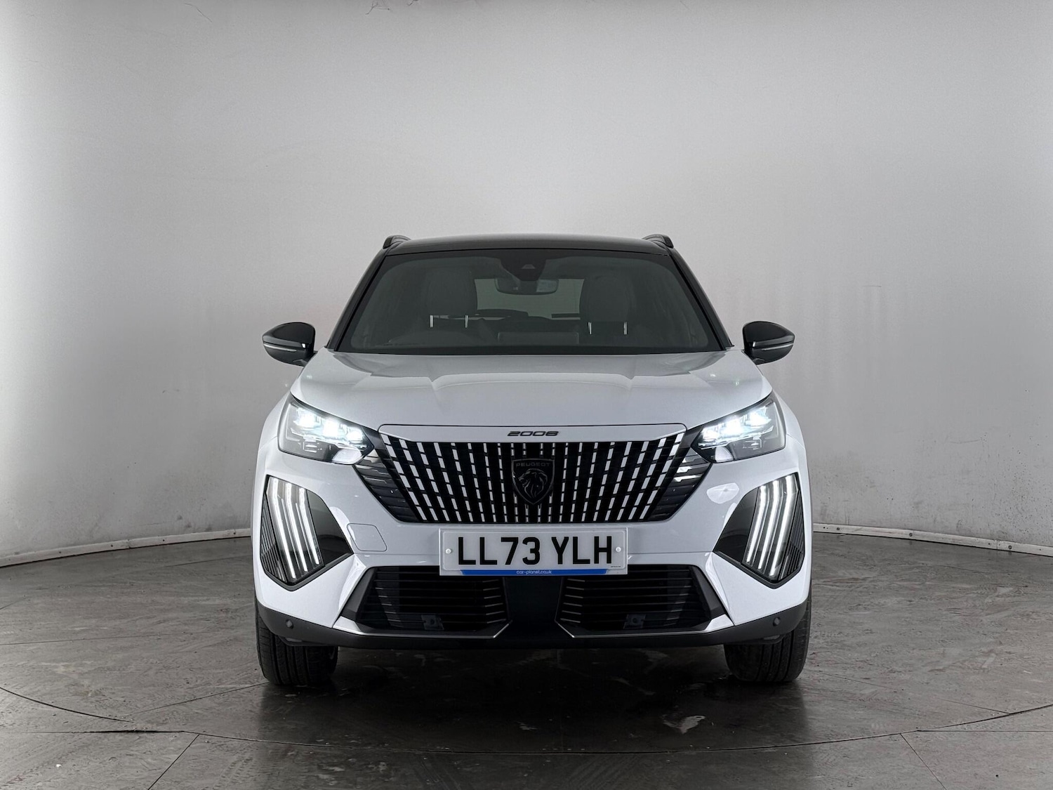 Used Peugeot 2008 2023 for sale - 77280057: Photo 2