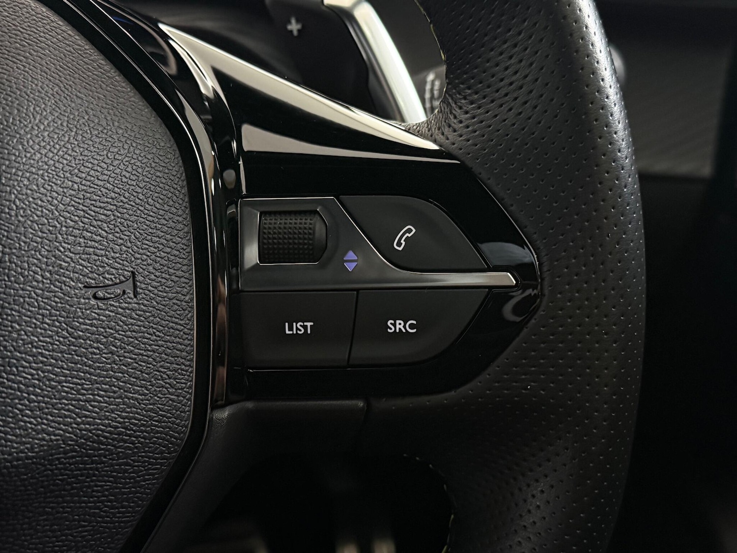 Used Peugeot 2008 2023 for sale - 77280057: Photo 20