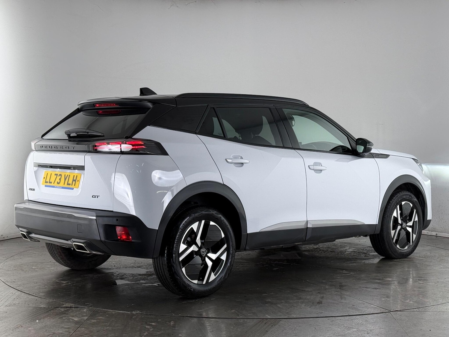 Used Peugeot 2008 2023 for sale - 77280057: Photo 6