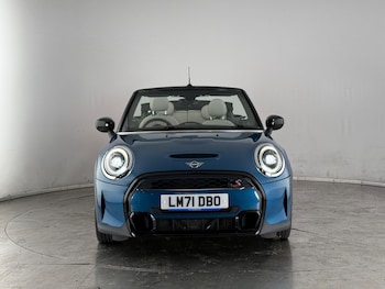 Used MINI Convertible 2021 for sale - 76467167: Photo