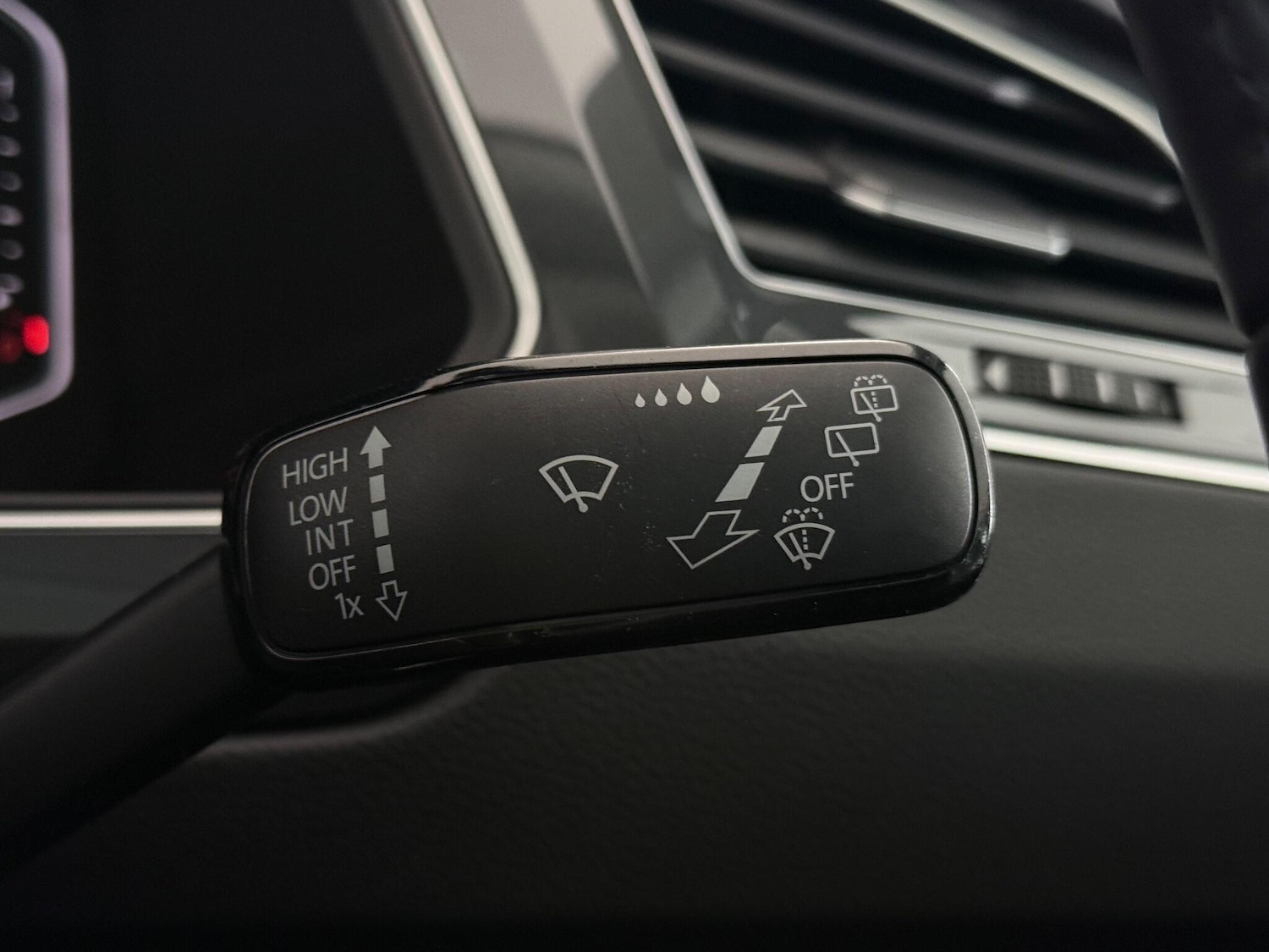 Used Volkswagen Tiguan 2020 for sale - 77054068: Photo 26