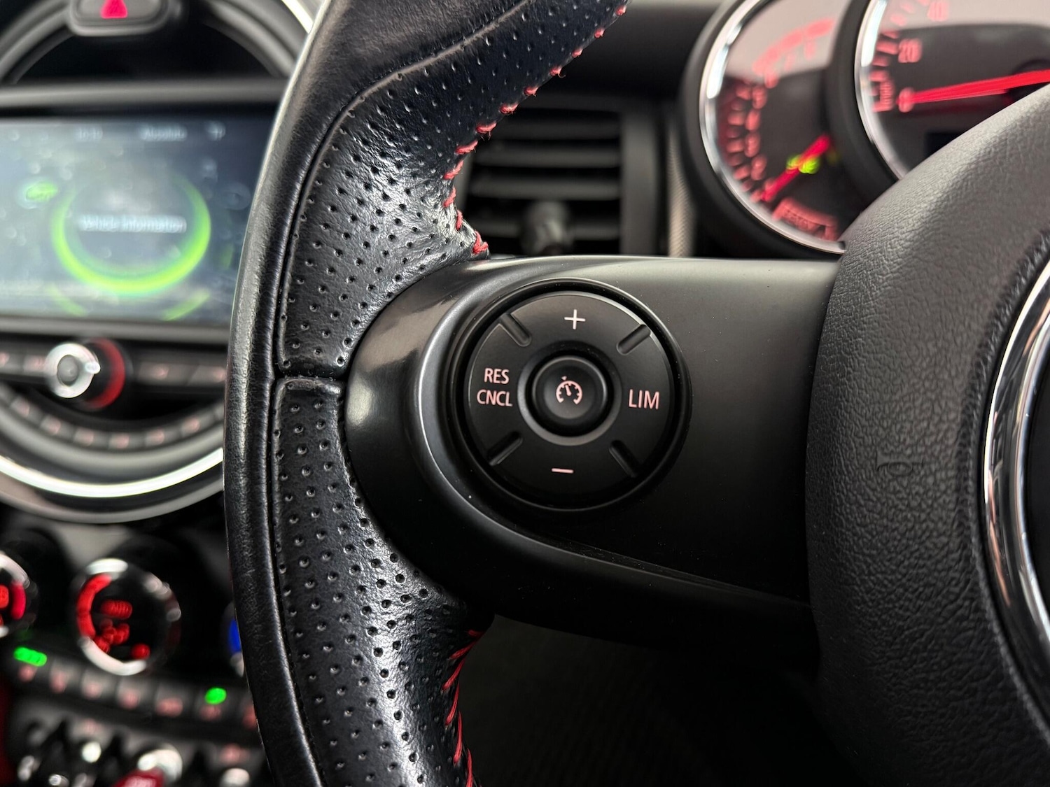 Used MINI Convertible 2017 for sale - 77182622: Photo 15