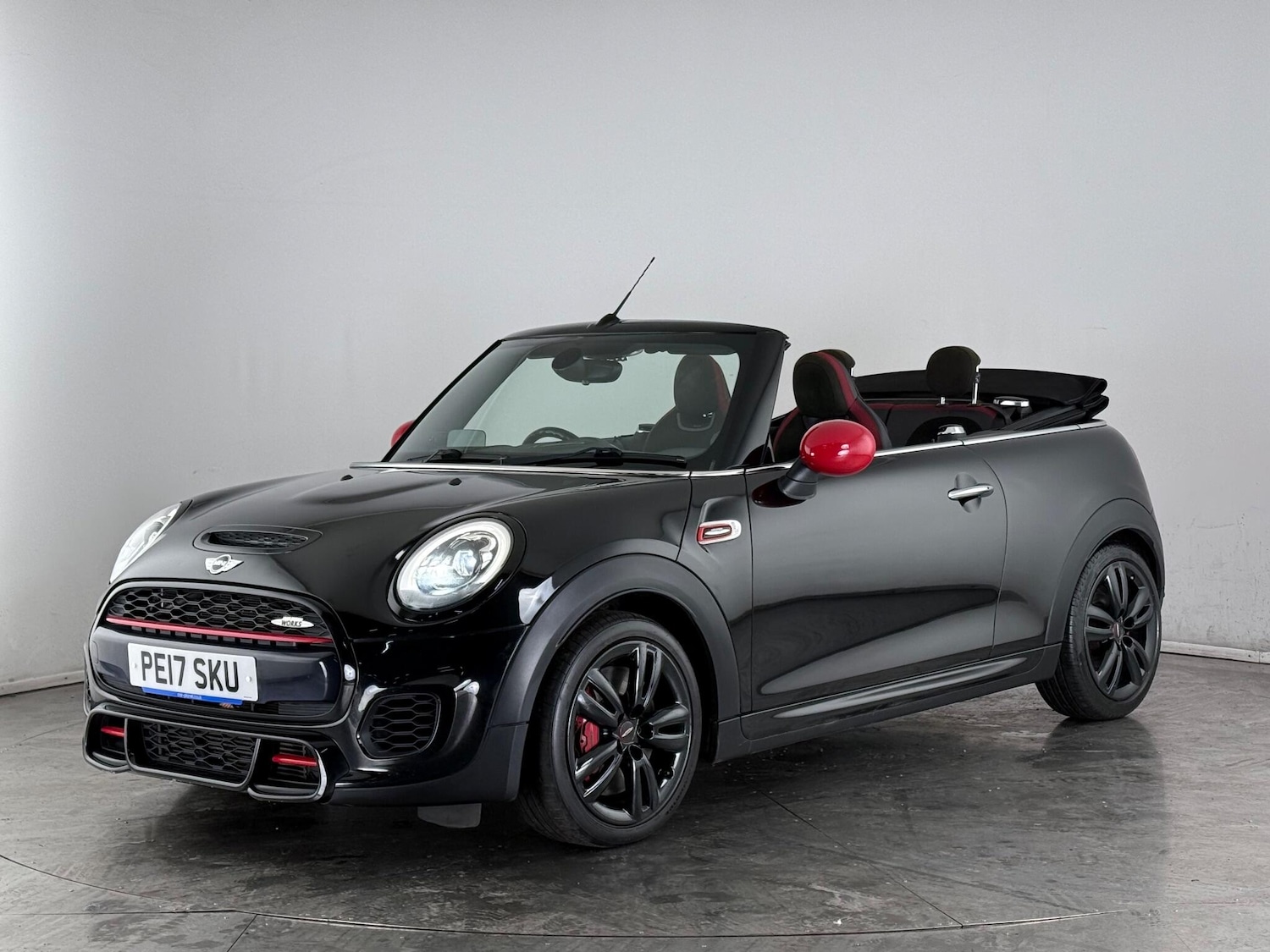 Used MINI Convertible 2017 for sale - 77182622: Photo 3