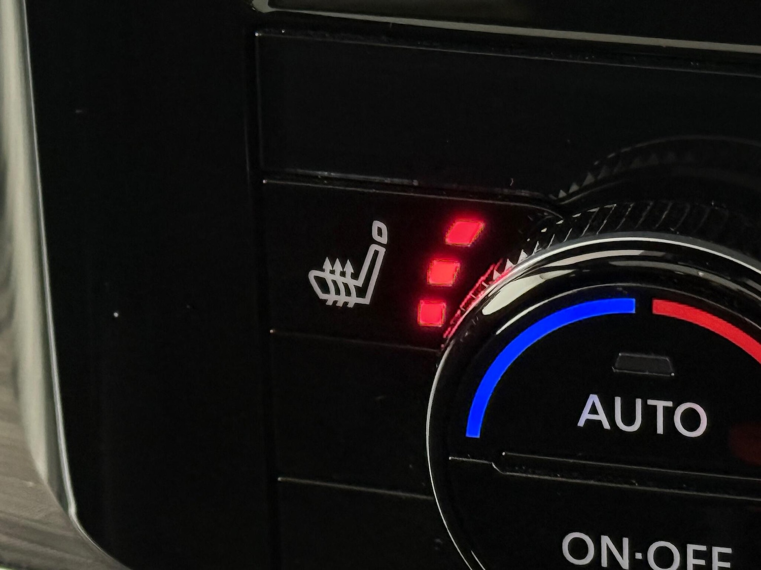 Used Nissan Qashqai 2022 for sale - 76467094: Photo 40