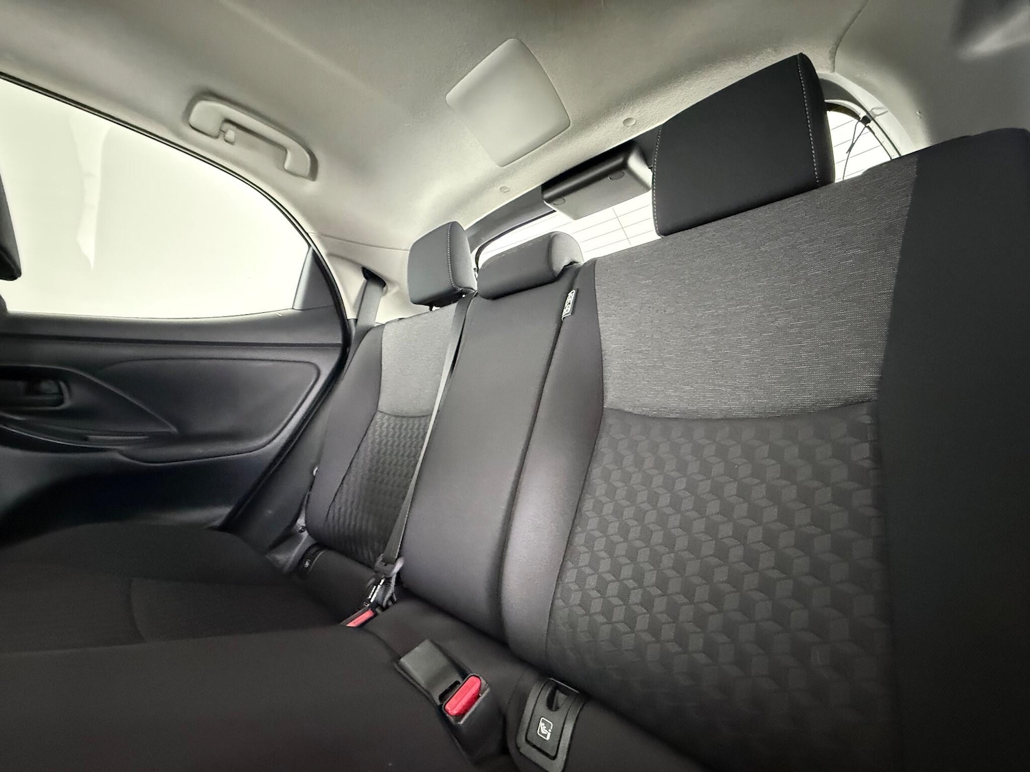 Used Toyota Yaris 2021 for sale - 77246558: Photo 11