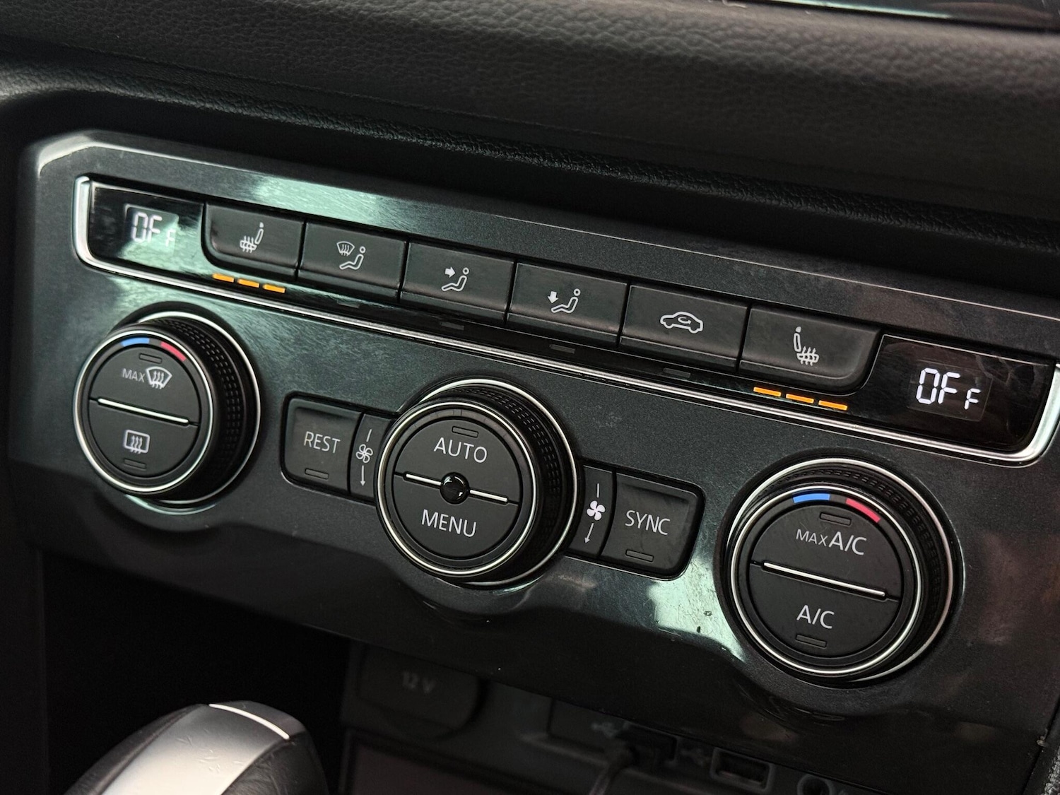 Used Volkswagen Tiguan 2020 for sale - 77260247: Photo 30