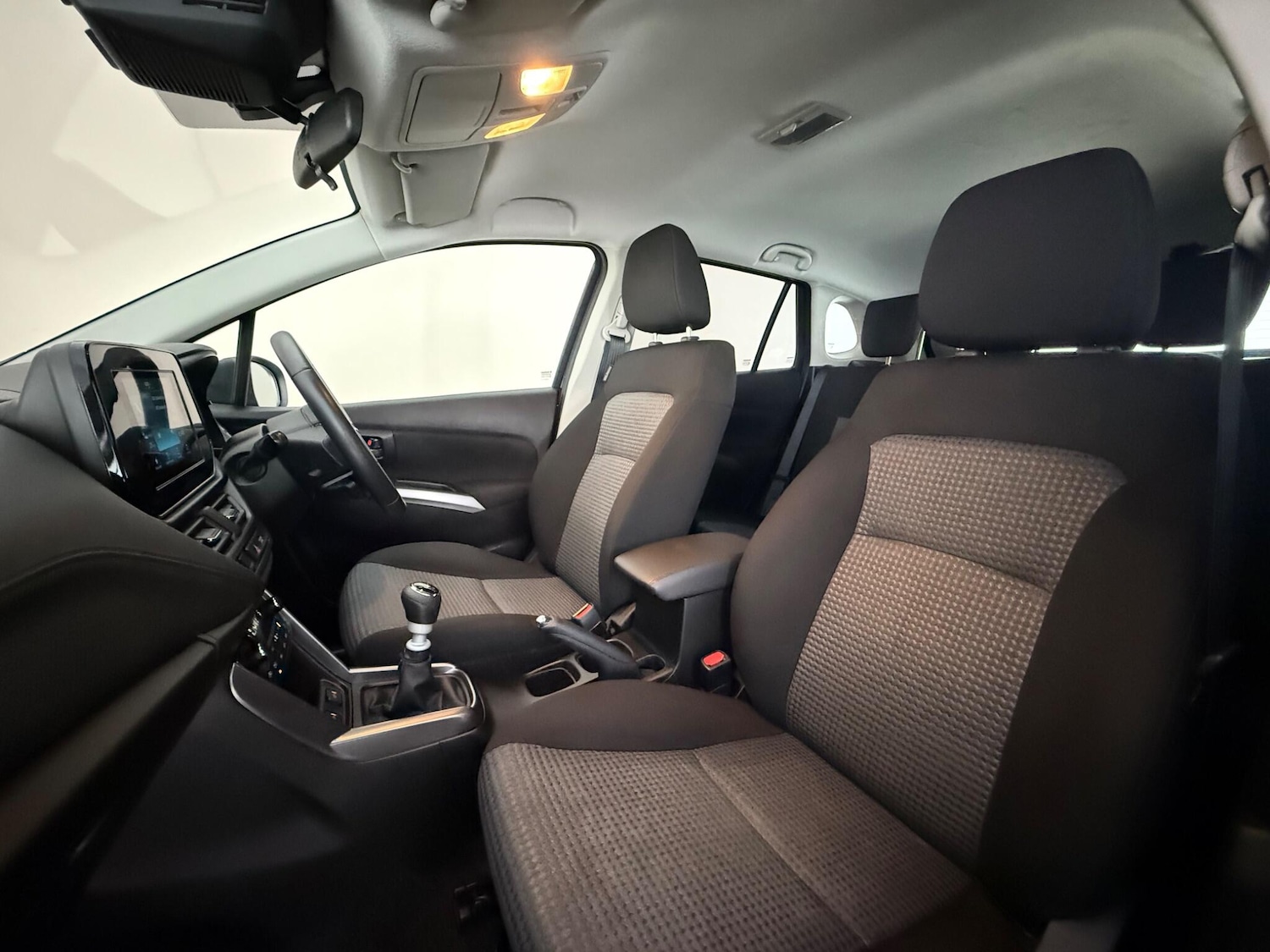 Used Suzuki SX4 S-Cross 2023 for sale - 78157980: Photo 9