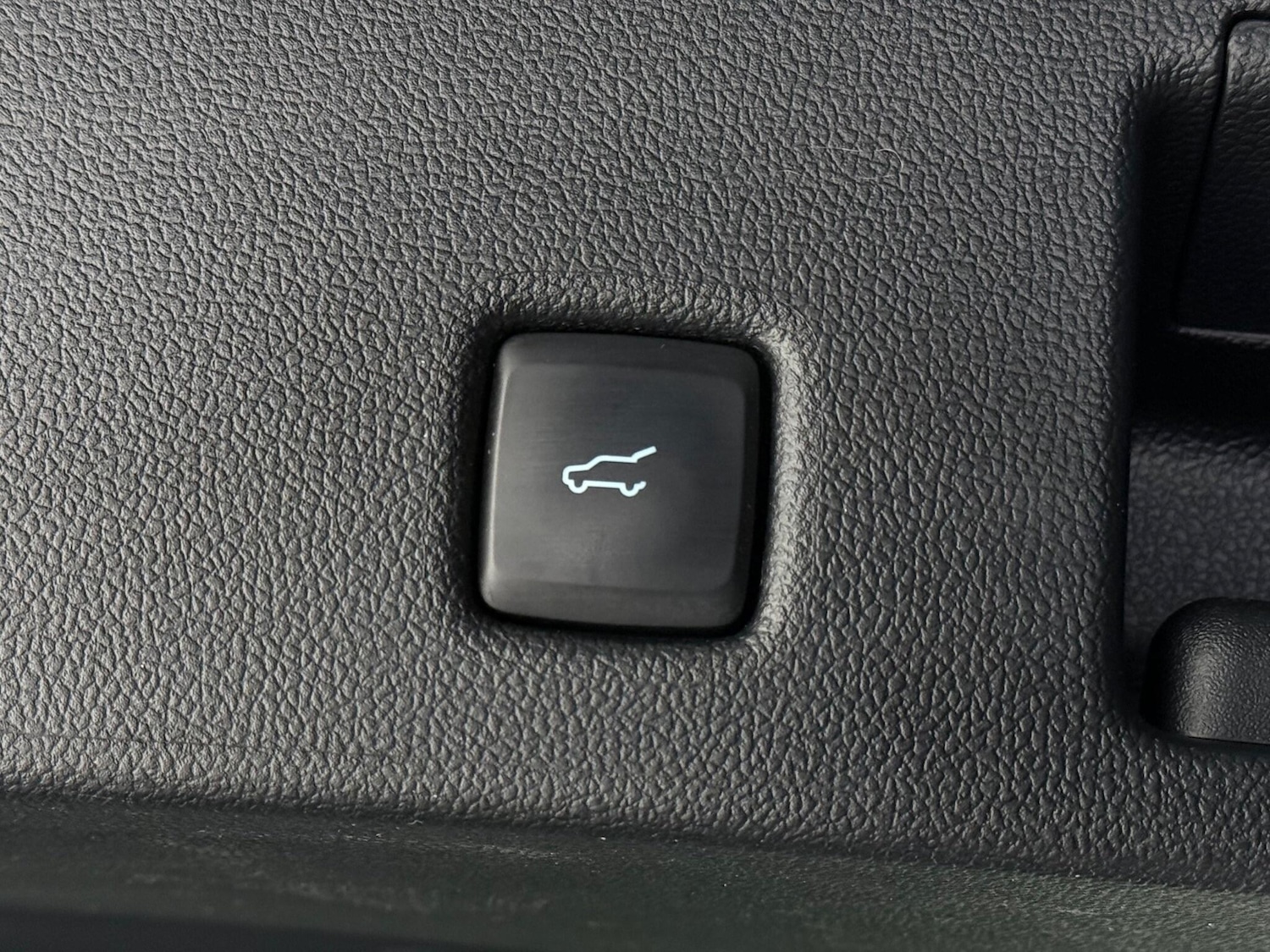 Used Ford Kuga 2023 for sale - 77243015: Photo 10