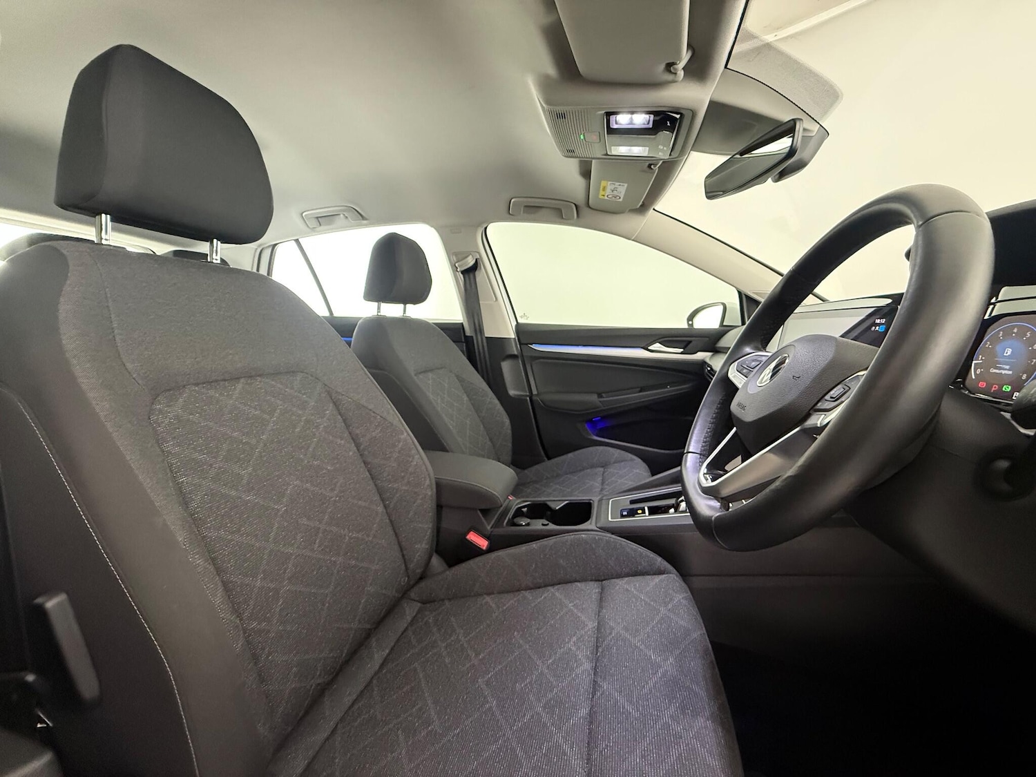 Used Volkswagen Golf 2020 for sale - 77221810: Photo 12