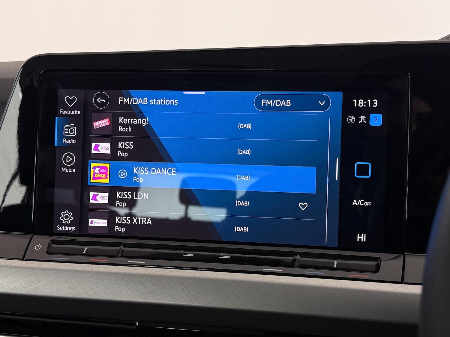 Used Volkswagen Golf 2020 for sale - 77221810: Photo 28