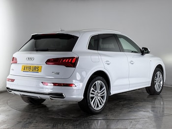 Used Audi Q5 2019 for sale - 77754487: Photo