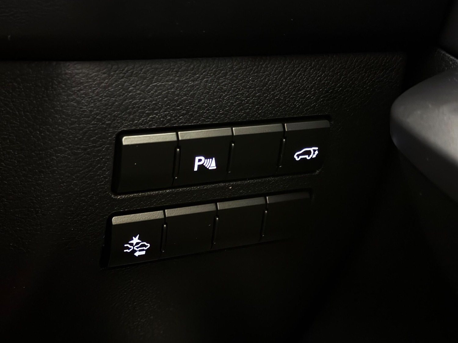 Used Lexus NX 2017 for sale - 77259834: Photo 31