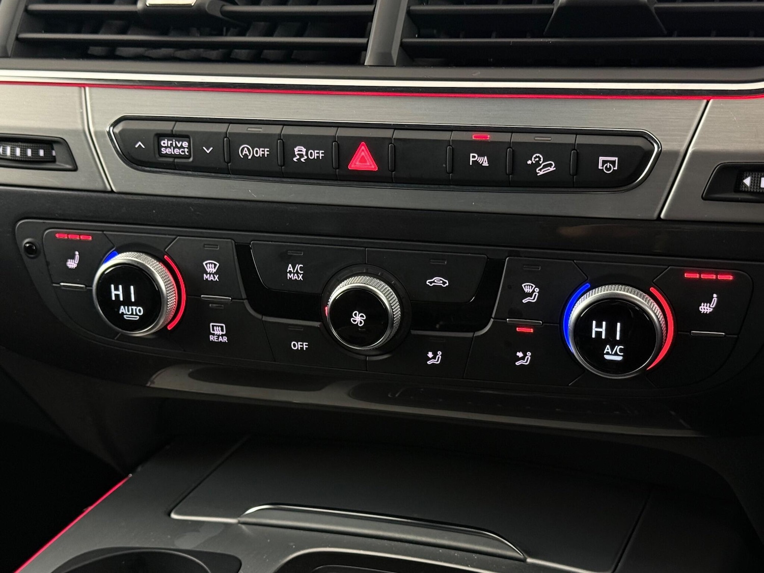 Used Audi Q7 2019 for sale - 76466753: Photo 46