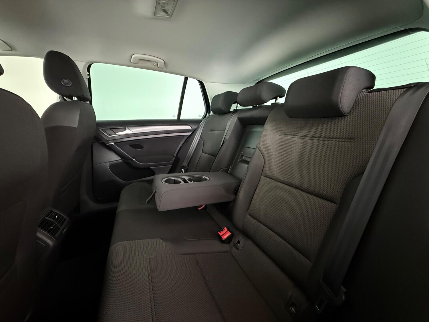 Used Volkswagen Golf 2020 for sale - 77676936: Photo 12