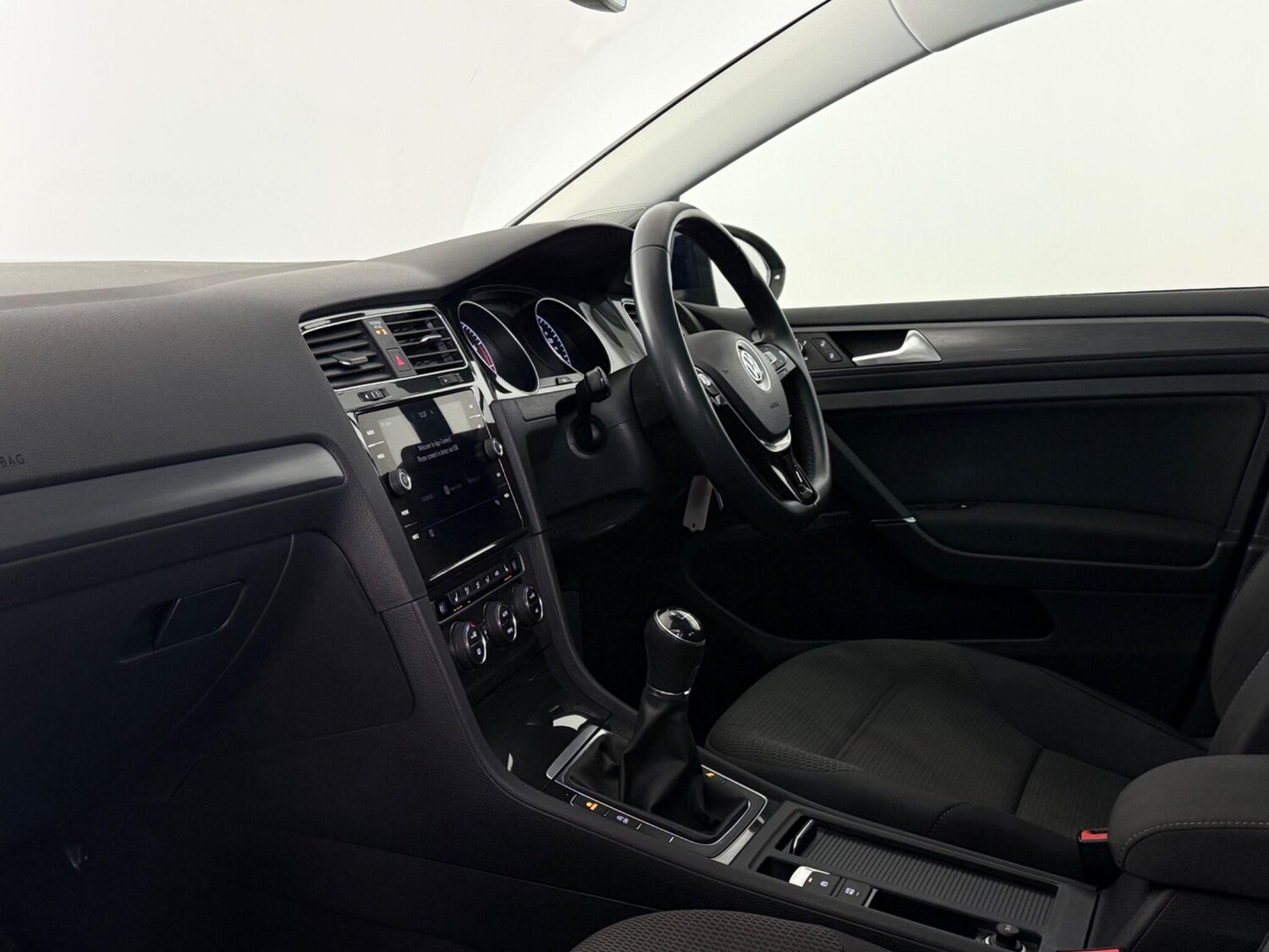 Used Volkswagen Golf 2020 for sale - 77676936: Photo 15