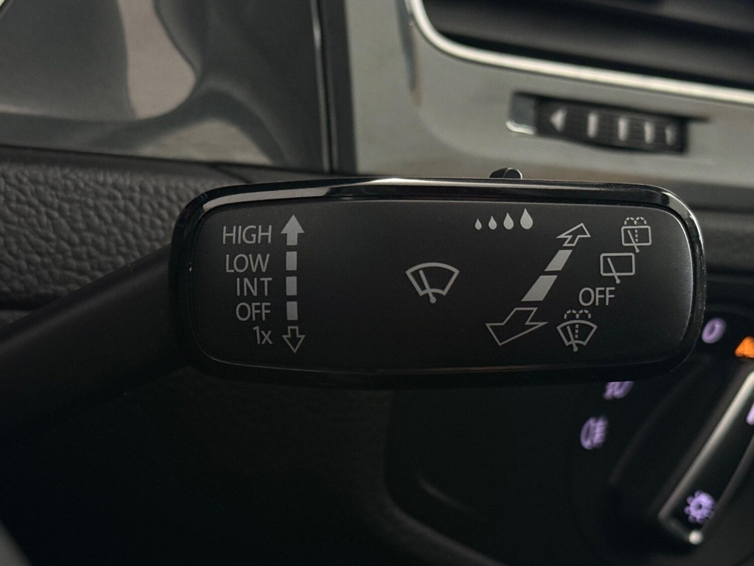 Used Volkswagen Golf 2020 for sale - 77676936: Photo 20