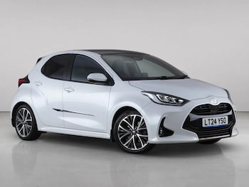 Used Toyota Yaris 2024 for sale - 79453959: Photo