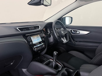 Used Nissan Qashqai 2018 for sale - 78505068: Photo