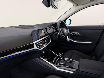 Used BMW 3 Series 2019 for sale - 79229414: Photo