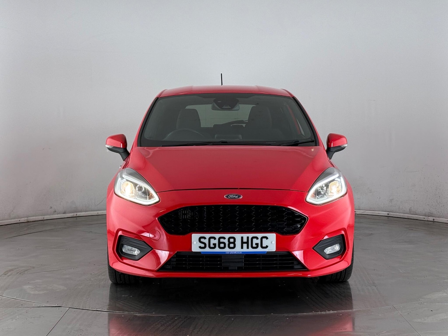 Used Ford Fiesta 2018 for sale - 77490551: Photo 2