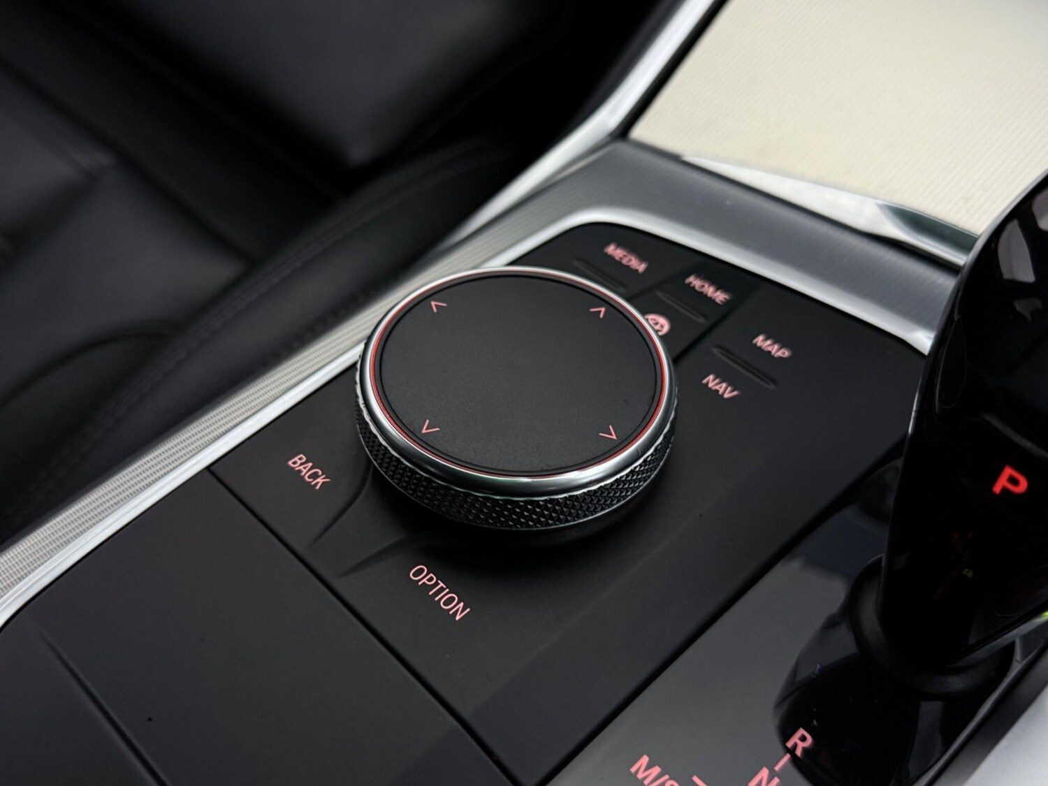 Used BMW 3 Series 2019 for sale - 78210664: Photo 32