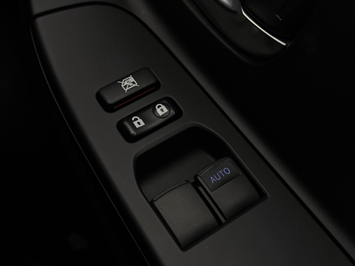 Used Toyota Yaris 2017 for sale - 77182714: Photo 27