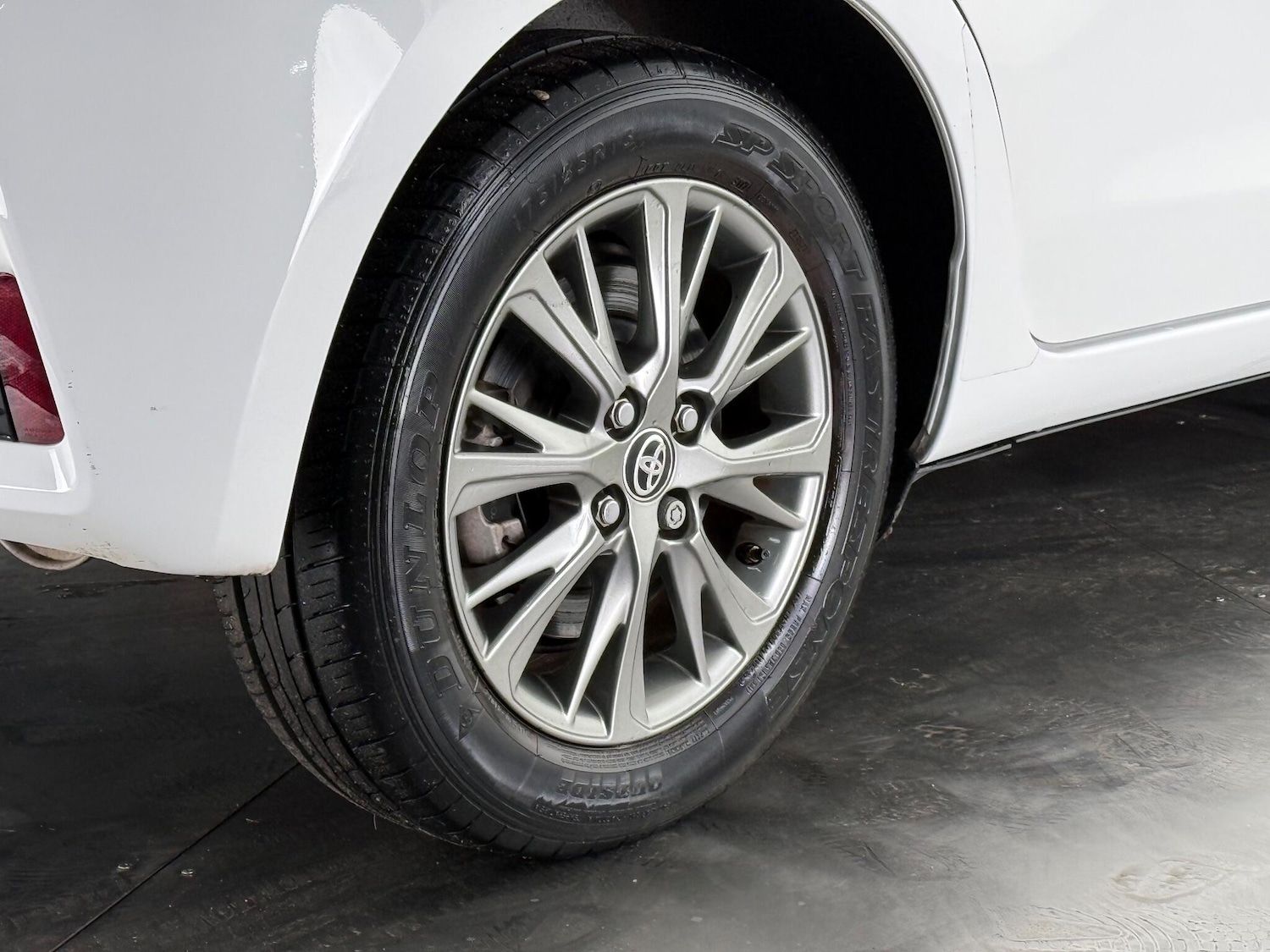 Used Toyota Yaris 2017 for sale - 77182714: Photo 8