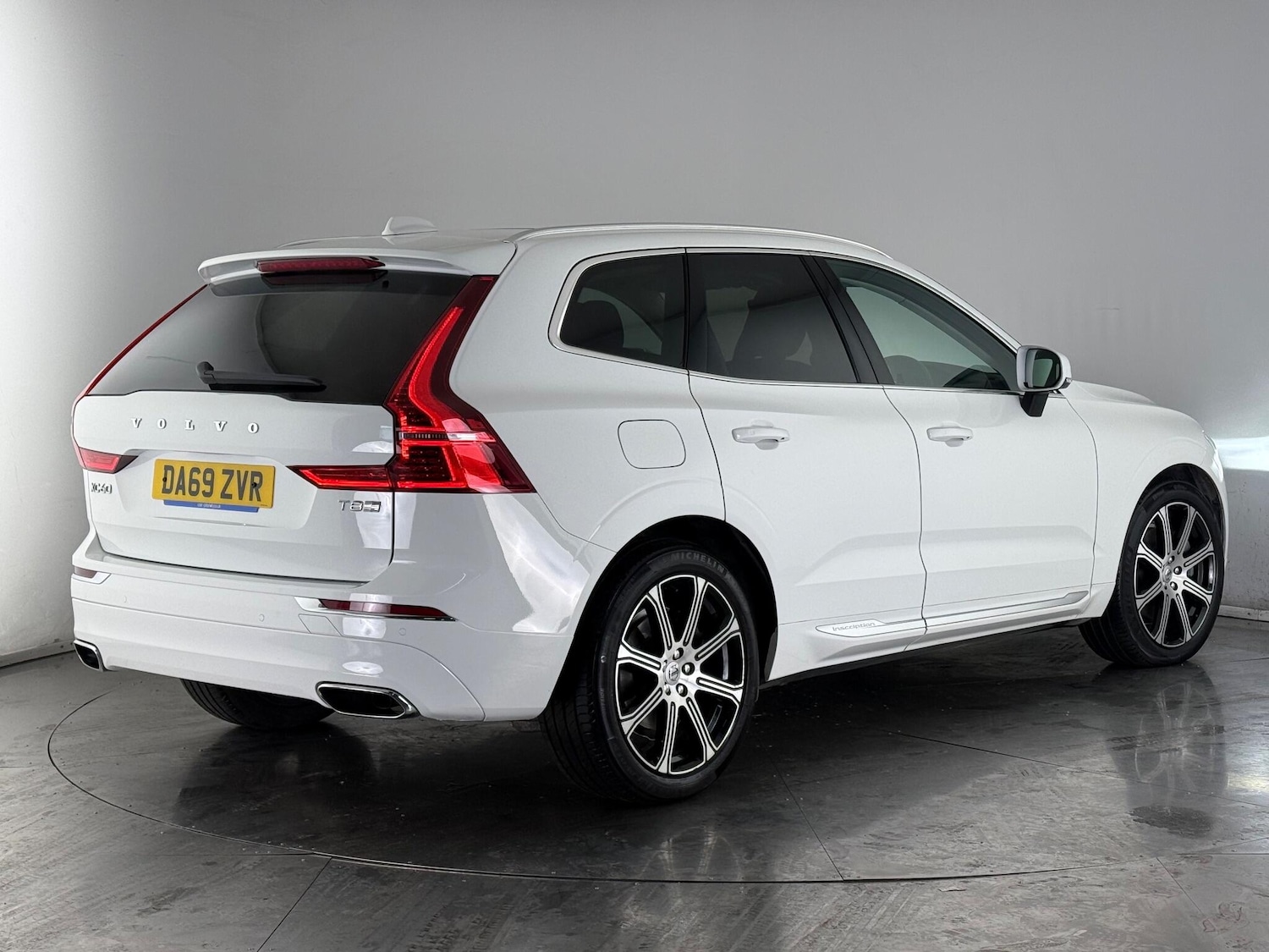Used Volvo XC60 2019 for sale - 77243316: Photo 4