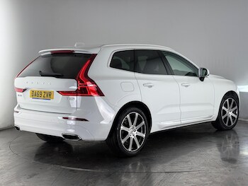 Used Volvo XC60 2019 for sale - 77243316: Photo