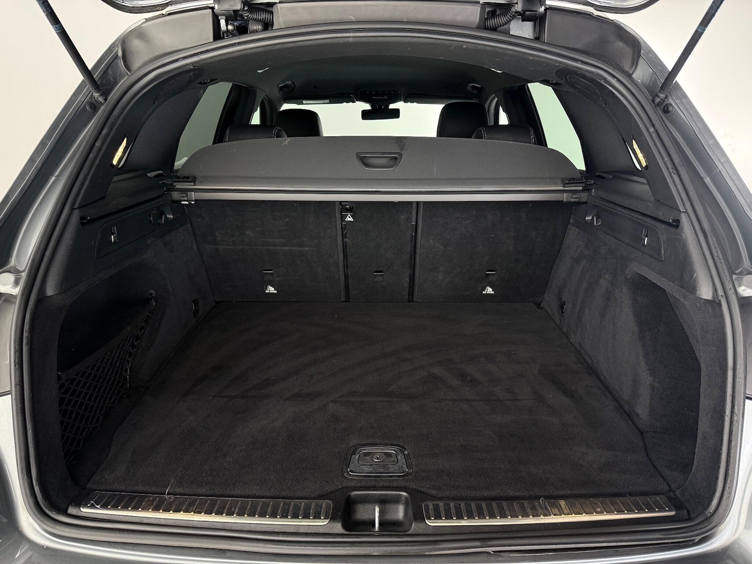 Used Mercedes-Benz GLC 2019 for sale - 77182868: Photo 10