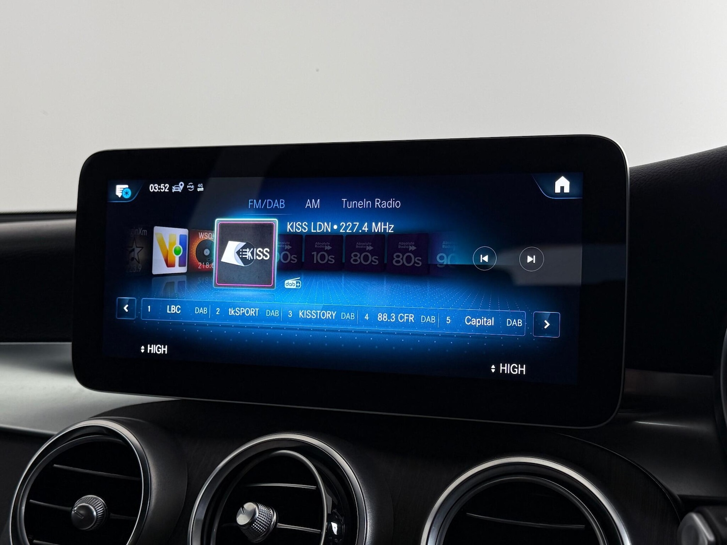 Used Mercedes-Benz GLC 2019 for sale - 77182868: Photo 31