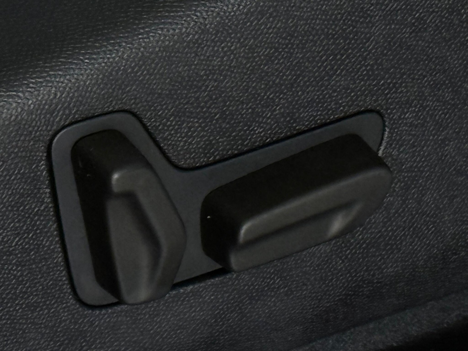 Used Citroen C5 Aircross 2024 for sale - 76467031: Photo 25