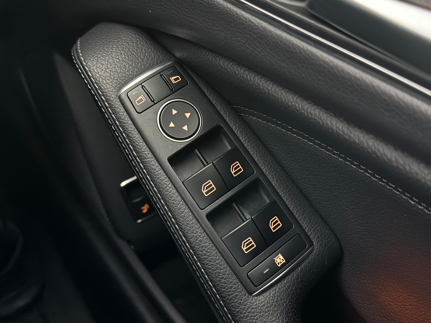 Used Mercedes-Benz GLA 2018 for sale - 77260591: Photo 21