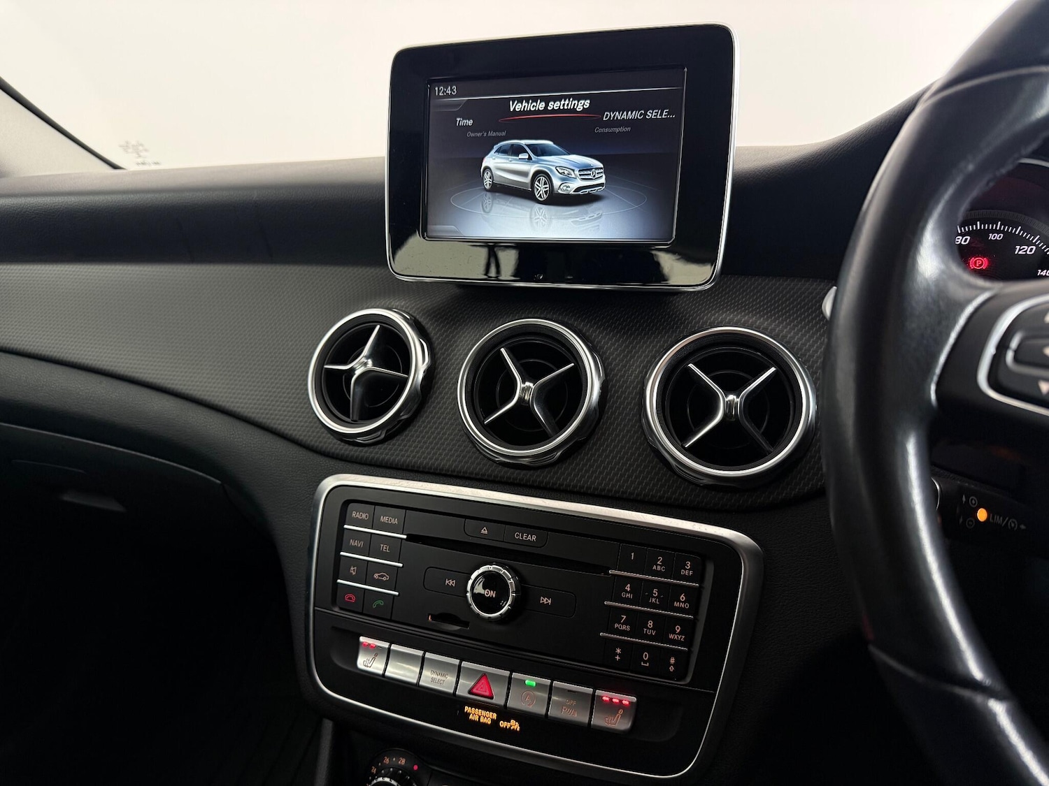 Used Mercedes-Benz GLA 2018 for sale - 77260591: Photo 29