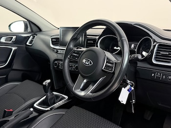 Used Kia Ceed 2019 for sale - 78867149: Photo